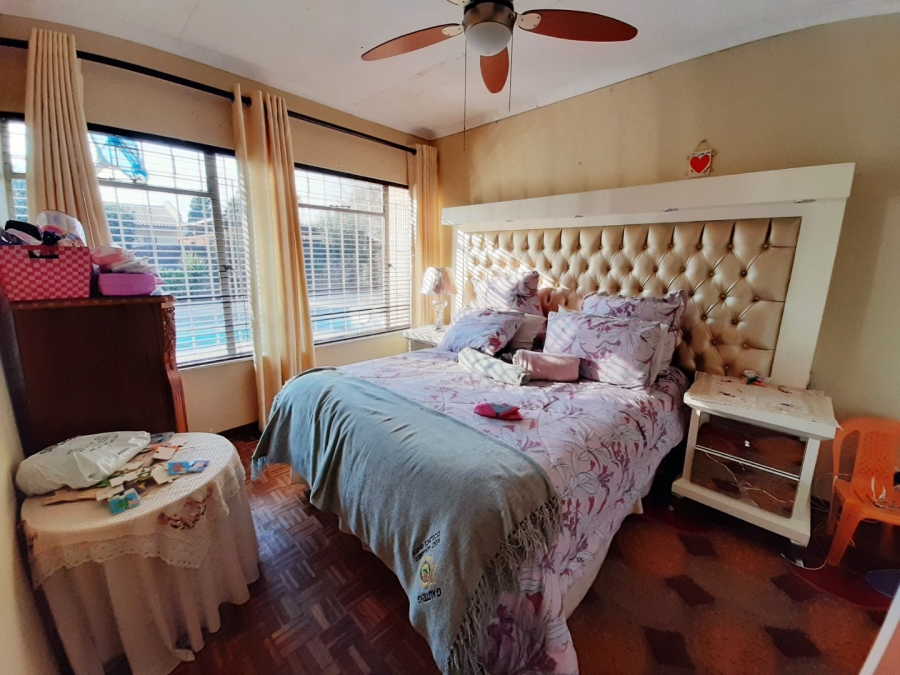 5 Bedroom Property for Sale in Sasolburg Ext 11 Free State